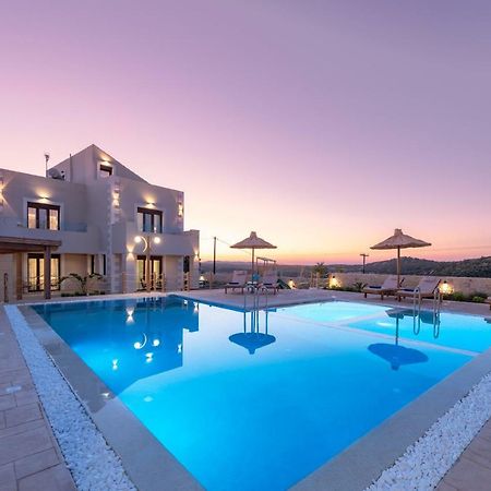 Ivoni Villa, An Iconic Summer Retreat, By Thinkvilla Perama  Екстер'єр фото